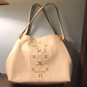 Michael Kors ‘Leighton’ shoulder bag